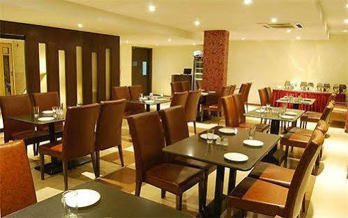 库姆巴科纳姆 贡伯戈讷姆波比维纳亚加旅馆酒店 外观 照片